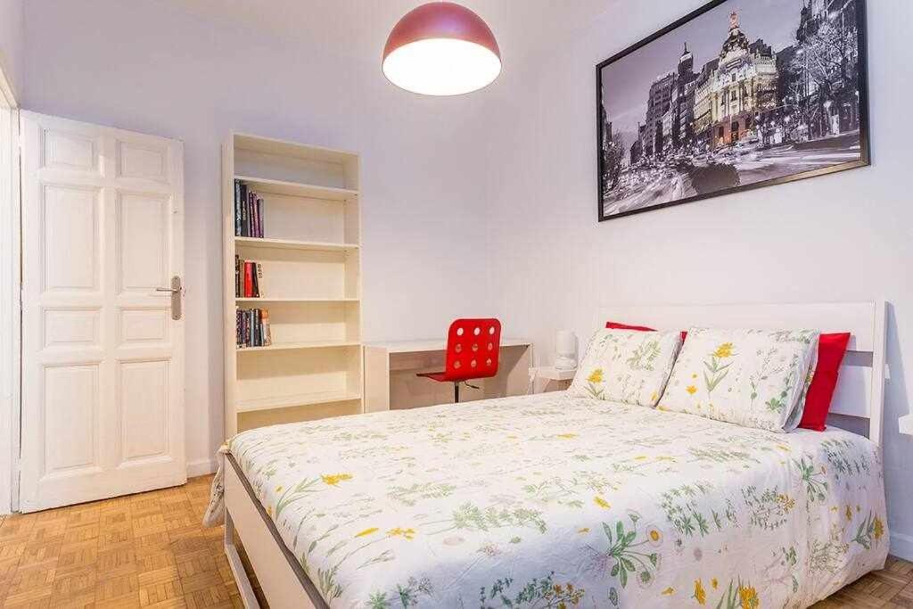 דירות מדריד Piso Confortable Y Centrico מראה חיצוני תמונה